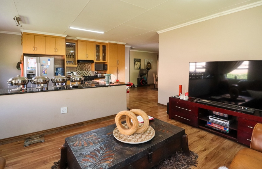 3 Bedroom Property for Sale in Wilkoppies North West